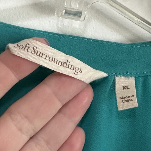 Soft Surroundings Animal Tropical Print Chiffon Blouse XL Semi Sheer‎ Roll Tab - Picture 6 of 12